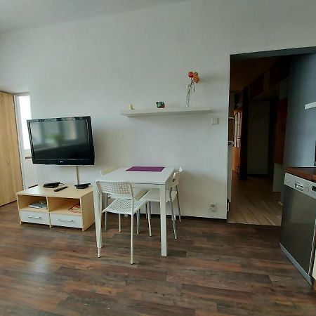 Klostrmanka - Decin, Letna Apartment Luaran gambar