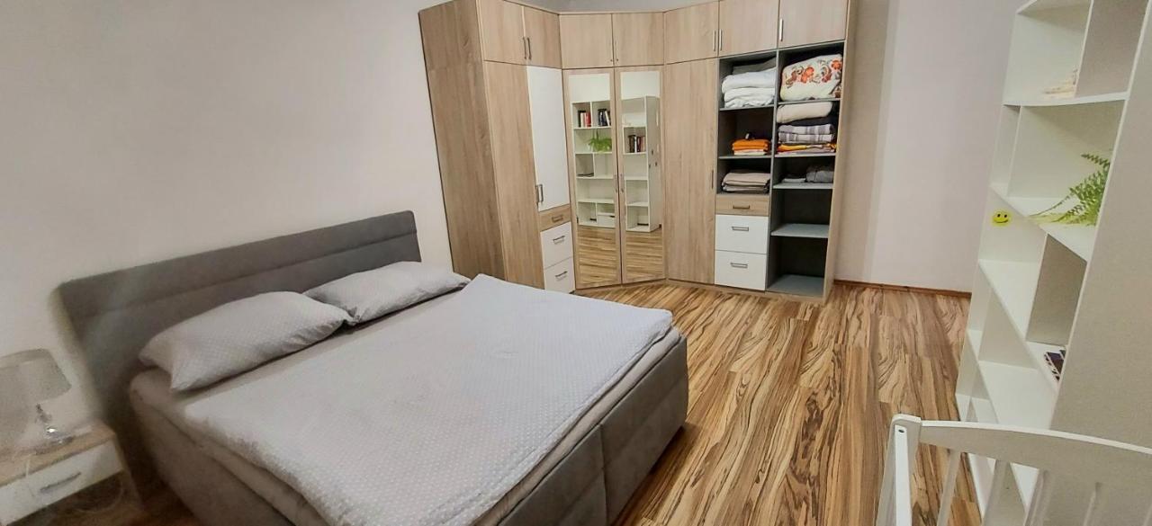 Klostrmanka - Decin, Letna Apartment Luaran gambar